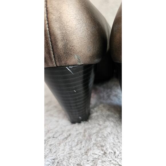 Eurosoft by Sofft Blocked Heeled Leather‎ Slip On Penny Loafer Women Sz 9 Bronze - Picture 6 of 10